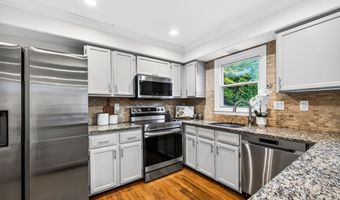 3495 PENCE Ct, Annandale, VA 22003