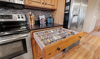 8808 71st St NW, Annandale, MN 55302