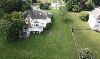 10709 BOSWELL Ln, Potomac, MD 20854