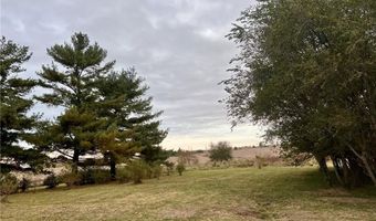 8785 NW Glenwood Rd, Amity, MO 64422