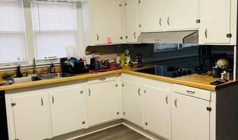 210 Bates St, Batesville, MS 38606