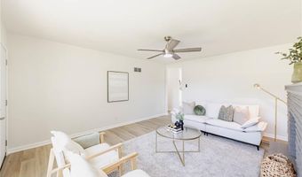 7315 Cheshire Ln, Affton, MO 63123