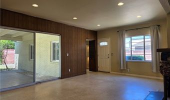900 S Calico Cir, Anaheim, CA 92804