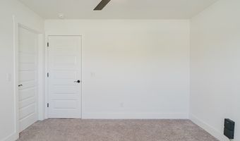221 Palm St, Bentonville, AR 72713