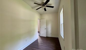 16 Cherry St, Badin, NC 28001