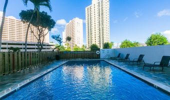 1128 Ala Napunani St 208, Honolulu, HI 96818
