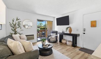 1051 Rock Spgs 120, Escondido, CA 92026