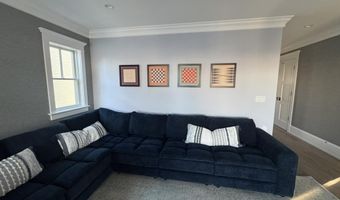 281 7th St, Avalon, NJ 08202