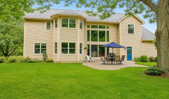 7494 Bridle Path Ct SE, Ada, MI 49301
