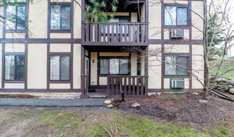 27 Rollingwood Dr 27, Brookfield, CT 06804