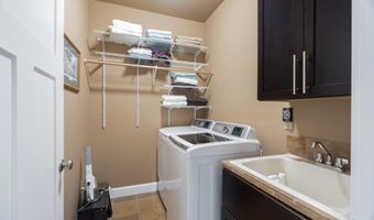374 Carbine Dr, Clark Fork, ID 83811