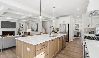 5413 WOODWAY Dr, Alexandria, VA 22310