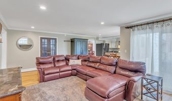 65 Autumnview Rd, Amherst, NY 14221