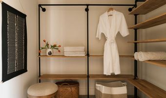 11 Franklin Ln, Accord, NY 12404
