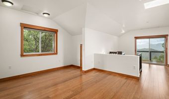 22494 Jefferson Rd, Ashland, OR 97520