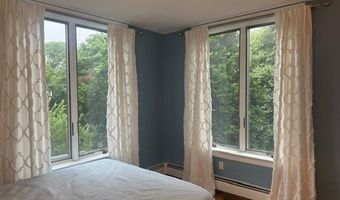 158 Narragansett Ave 1-C, Newport, RI 02840