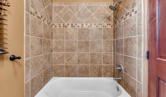 20250 Chalone Pl, Anderson, CA 96007