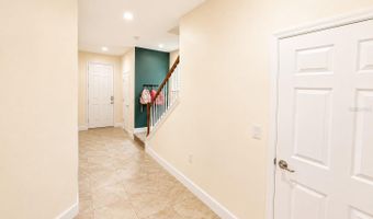 6118 VOYAGERS Pl, Apollo Beach, FL 33572