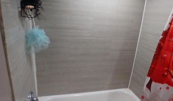 511 N ARMISTEAD St 303, Alexandria, VA 22312