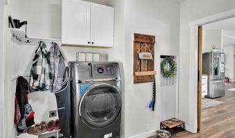 1107 E Yellow Pine Ave, Athol, ID 83801