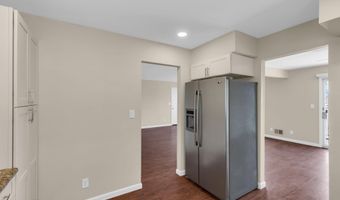404 9th Ave Upper, Belmar, NJ 07719