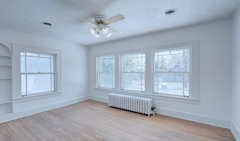 411 N B St, Arkansas City, KS 67005