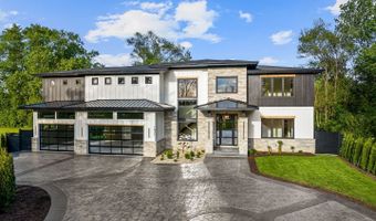 1801 N Clarence Ave, Arlington Heights, IL 60004