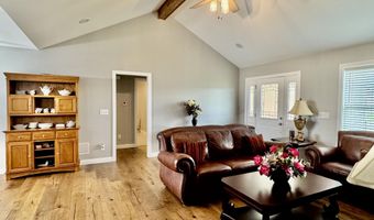 303 Oak Grove Dr, Bardstown, KY 40004