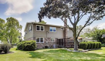 206 W Hintz Rd, Arlington Heights, IL 60004