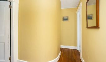 10 Bull St, Newport, RI 02840