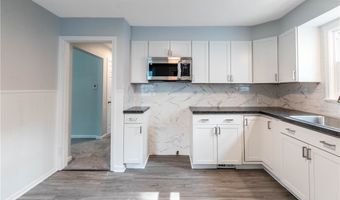 539 Windermere Blvd, Amherst, NY 14226