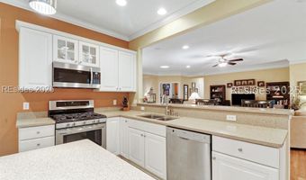 9 Pinyon Dr, Bluffton, SC 29909