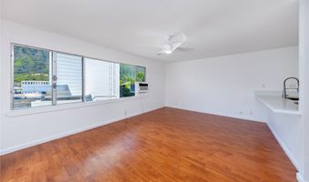 46-271 Kahuhipa St 301, Kaneohe, HI 96744
