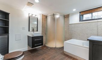 1316 S BUCHANAN St, Arlington, VA 22204