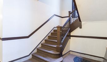 1564 Commonwealth Ave 16, Boston, MA 02135