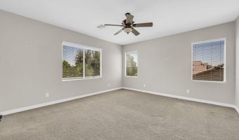 2047 E CAROB Dr, Chandler, AZ 85286