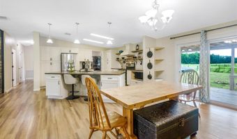 390 Brooks Rd, Baker, FL 32531