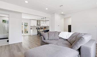 1230 HALL Ave, Abington, PA 19001