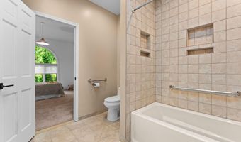 709 N 5th Ave, Ann Arbor, MI 48104