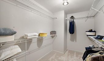 3427 E Dobson Pl, Ann Arbor, MI 48105