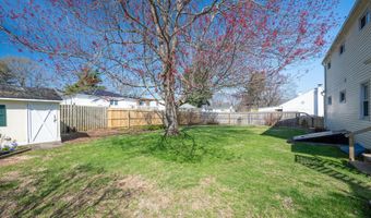 64 Golden Hill Rd, Danbury, CT 06811