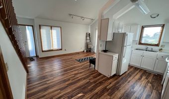 708 2nd Ave SW, Altoona, IA 50009