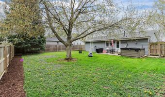 1212 W Hovey Ave, Normal, IL 61761
