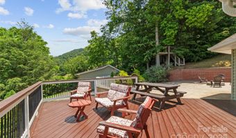189 Poverty Branch Rd, Barnardsville, NC 28709