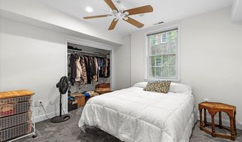 1212 N CLEVELAND St, Arlington, VA 22201