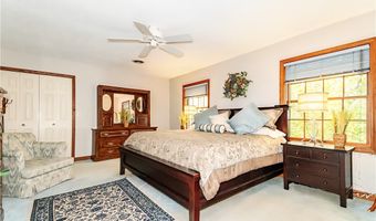 1410 Stowe Rd, Ashtabula, OH 44004