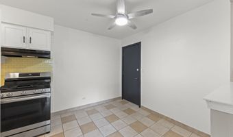 255 E OAK St 12, Addison, IL 60101