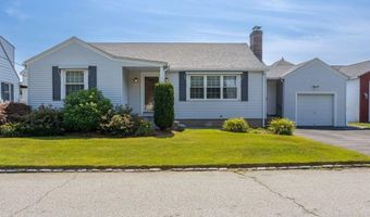 63 Ferncliff Ave, North Providence, RI 02911