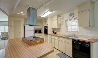457 Marlin Cir, Barefoot Bay, FL 32976