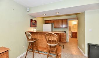 938 Weeping Way Ln, Avon, IN 46123